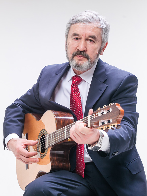 Юрий Иващенко